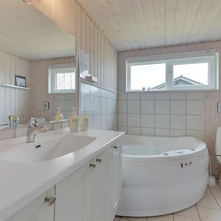 Feriehus Darja - 300m From The Sea By Interhome